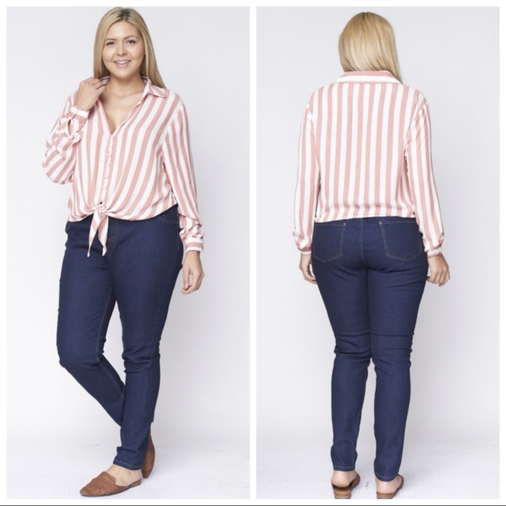 ❤️NEW PLUS Peach Striped Tie Front Top - Picture 2 of 8